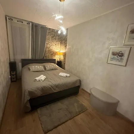 Maison Individuelle, 3chambres, Avec Parking Le Grand-Quevilly